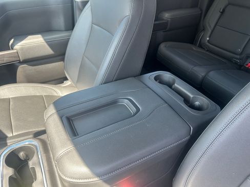 Used 2021 Chevrolet Silverado 1500 LTZ AWD/4WD image 25