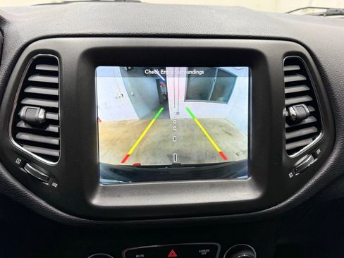 Used 2017 Jeep Compass Trailhawk w/ Leather Interior Group image 28