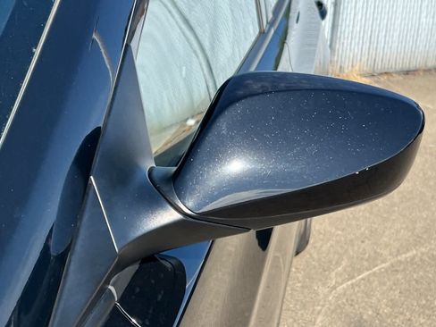 Used 2016 Hyundai Elantra SE FWD image 12