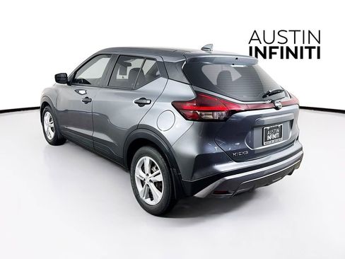Used 2023 Nissan Kicks S image 6