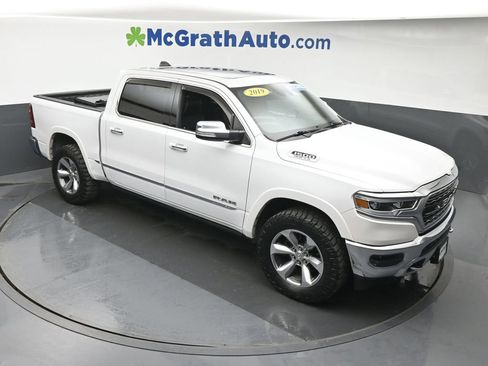 Used 2019 RAM 1500 Limited AWD/4WD image 3