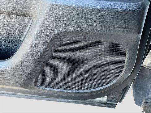 Used 2018 Honda Pilot Touring image 19