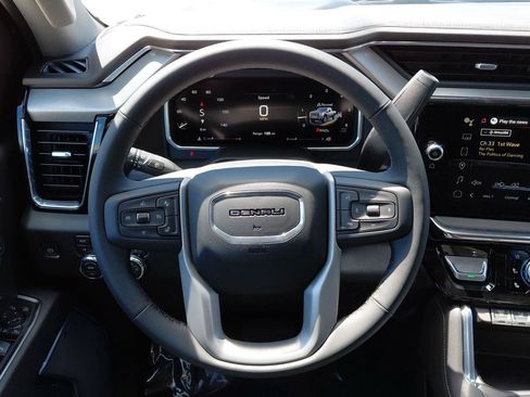New 2026 GMC Sierra 2500 Denali w/ Max Trailering Package AWD/4WD image 42