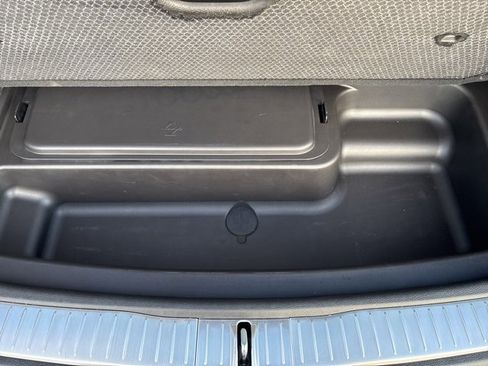 Used 2023 Jeep Grand Cherokee L Overland image 39