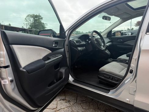 Used 2016 Honda CR-V EX image 17