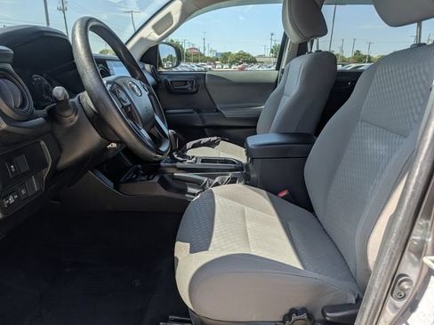 Used 2022 Toyota Tacoma SR AWD/4WD image 25