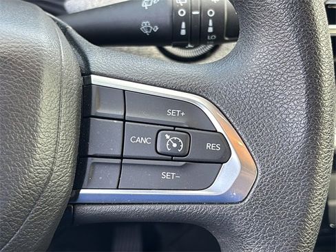 Certified 2024 Jeep Compass Sport image 27