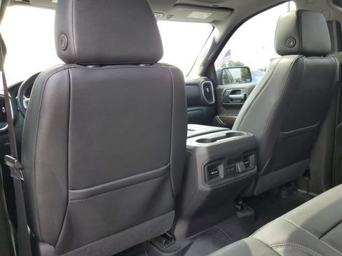 Used 2021 Chevrolet Silverado 1500 LT Trail Boss w/ Convenience Package II AWD/4WD image 12