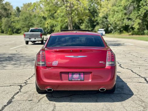Used 2014 Chrysler 300 S AWD/4WD image 7