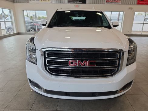 Used 2019 GMC Yukon SLE w/ Convenience Package AWD/4WD image 2