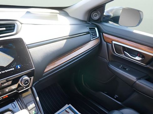 Used 2022 Honda CR-V Touring image 25