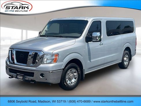 Used 2016 Nissan NV 3500 SL RWD image 3