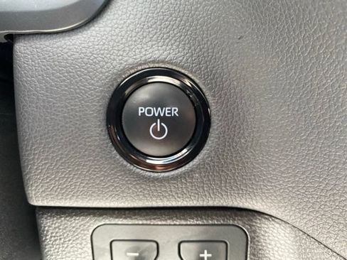 Certified 2025 Toyota Sequoia 4WD image 9
