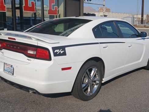 Used 2013 Dodge Charger R/T w/ Driver Confidence Group image 7