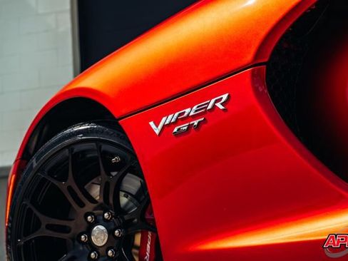 Used 2015 Dodge Viper w/ Quick Order Package 22J GT RWD image 34
