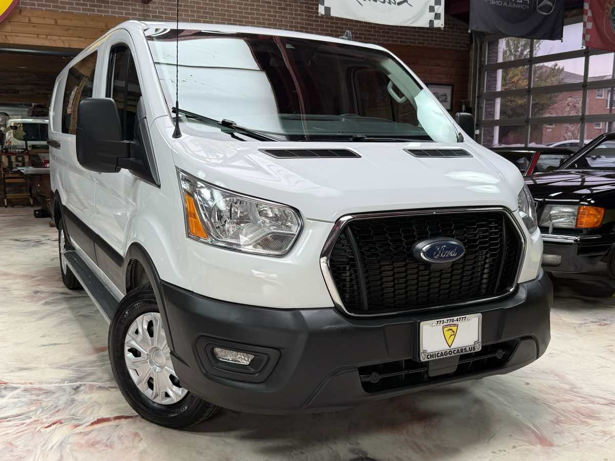 Used 2020 Ford Transit 250 Low Roof w/ Exterior Upgrade Package RWD image 3
