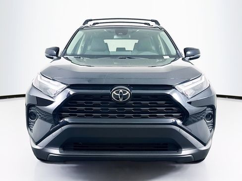 Used 2025 Toyota RAV4 XLE image 2