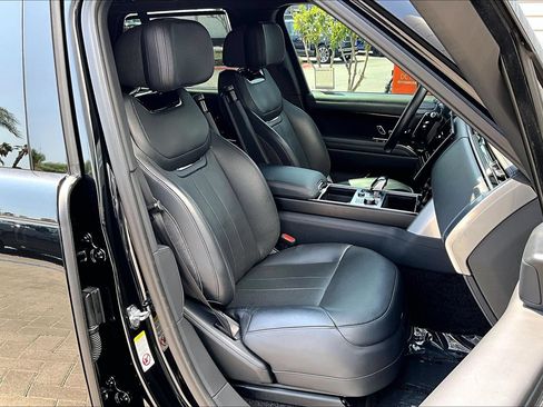 Certified 2023 Land Rover Range Rover SV AWD/4WD image 7