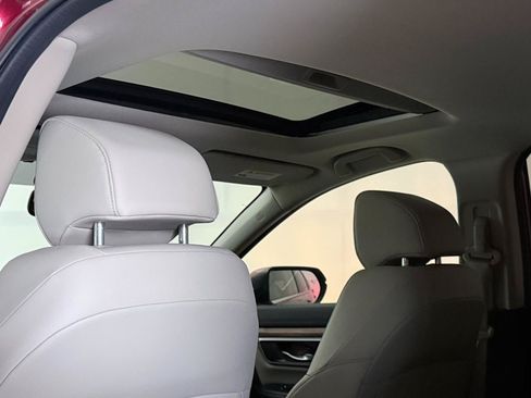 Used 2018 Honda CR-V Touring image 23