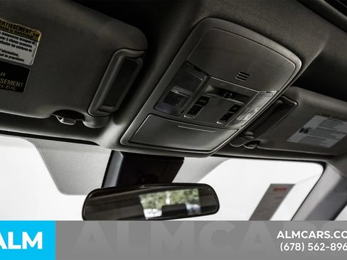Used 2018 Toyota RAV4 XLE AWD/4WD image 59