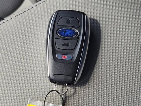 Certified 2025 Subaru Forester Limited image 23