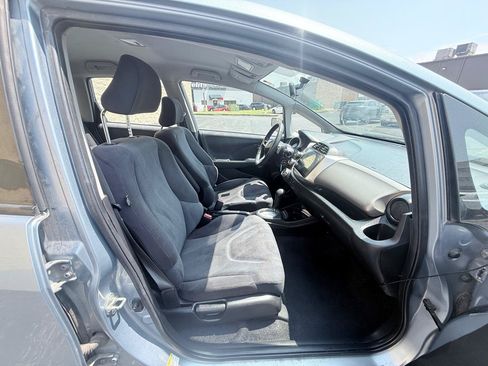 Used 2011 Honda Fit Sport image 10
