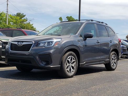 Used 2020 Subaru Forester Premium w/ Popular Package #1 AWD/4WD image 1