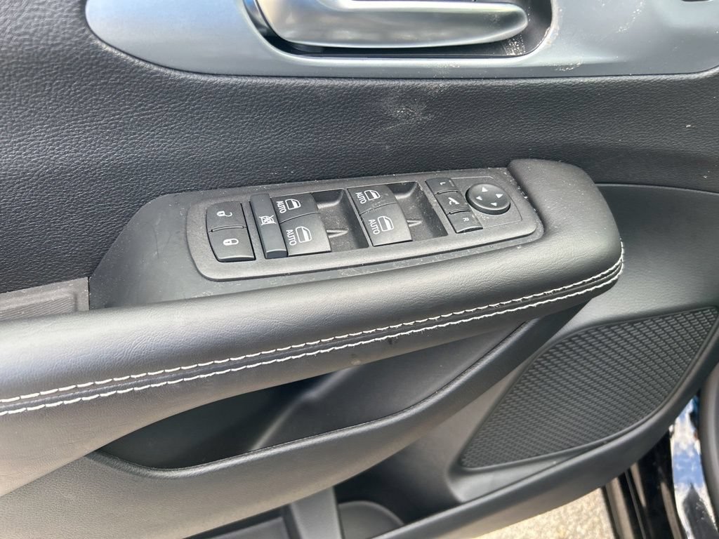 New 2026 Chrysler Pacifica Limited w/ S Appearance Package FWD image 37