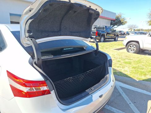 Used 2014 Toyota Avalon Limited image 37