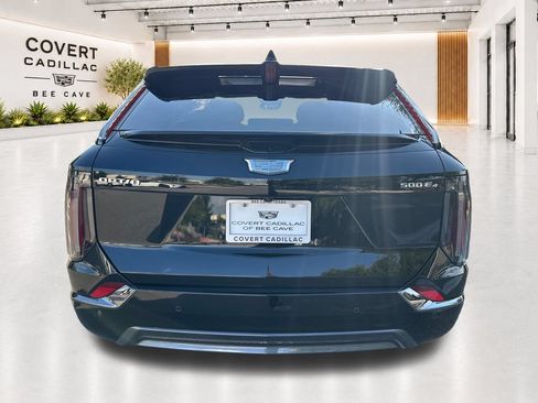 Certified 2025 Cadillac Optiq Sport 1 w/ LPO, Floor Liner Package AWD/4WD image 12