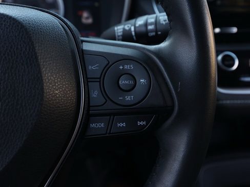 Used 2022 Toyota Corolla SE image 27