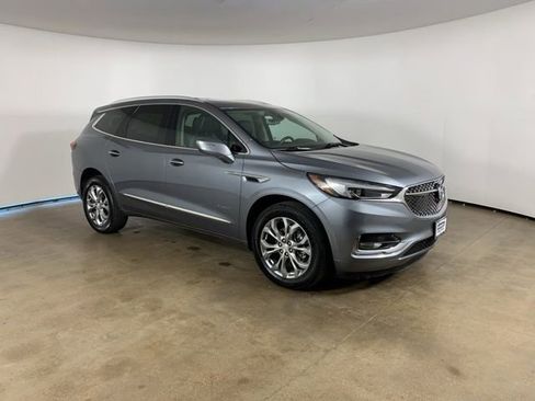 Used 2021 Buick Enclave Avenir w/ Avenir Technology Package AWD/4WD image 5