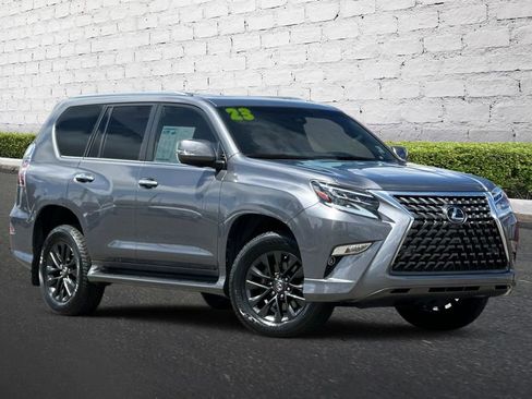 Used 2023 Lexus GX 460 Premium w/ Premium Package AWD/4WD image 2