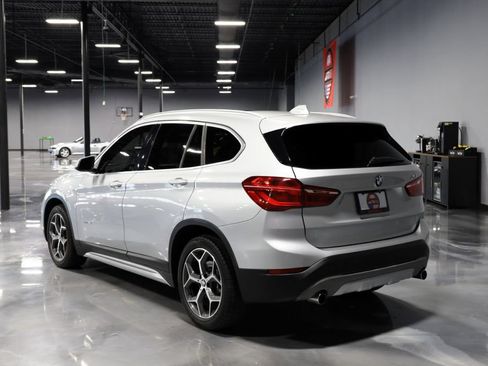 Used 2017 BMW X1 sDrive28i FWD image 5