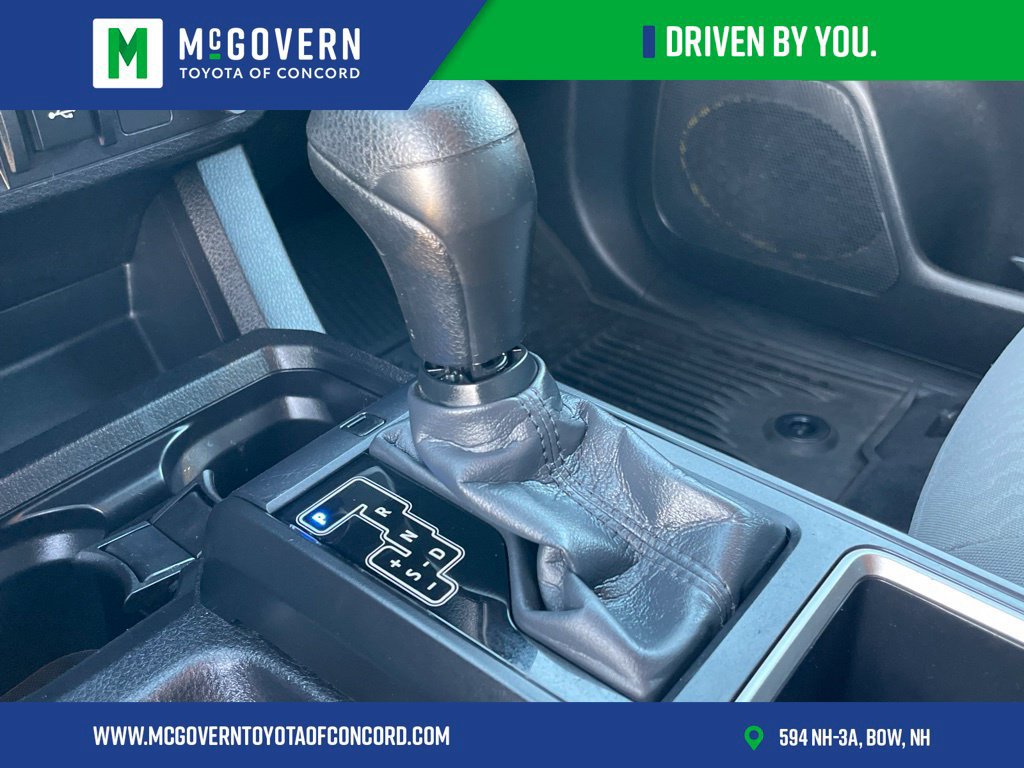 Used 2022 Toyota Tacoma SR AWD/4WD image 22