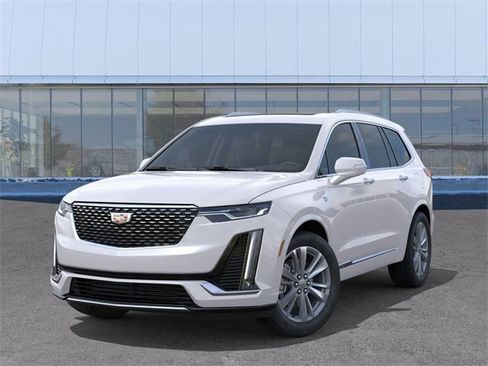 New 2025 Cadillac XT6 Premium Luxury w/ Technology Package image 6