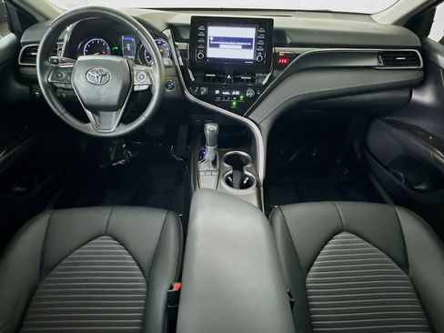 Used 2024 Toyota Camry SE w/ Convenience Package image 27