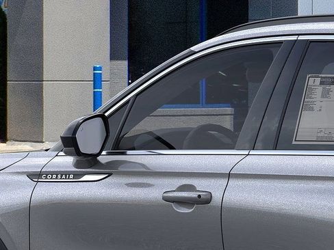 New 2026 Lincoln Corsair Premiere image 20