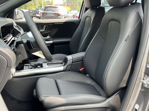 Certified 2026 Mercedes-Benz GLA 250 4MATIC image 11