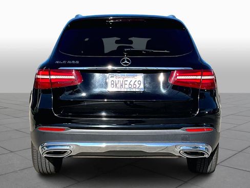 Used 2018 Mercedes-Benz GLC 300 image 4