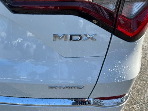 New 2026 Acura MDX SH-AWD image 9