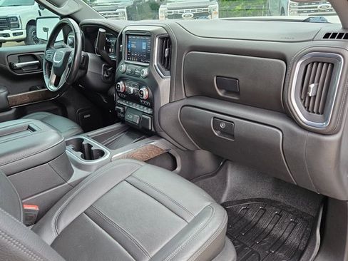 Used 2022 GMC Sierra 1500 Denali w/ Denali Premium Package image 22