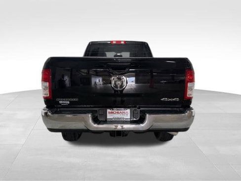Certified 2024 RAM 2500 Big Horn AWD/4WD image 9
