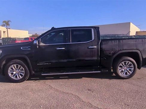 Certified 2022 GMC Sierra 1500 Denali image 10