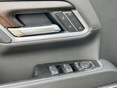 New 2026 GMC Sierra 2500 Denali w/ Denali Reserve Package image 8