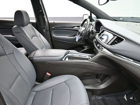 Used 2023 Buick Enclave Essence w/ Experience Buick Package image 21