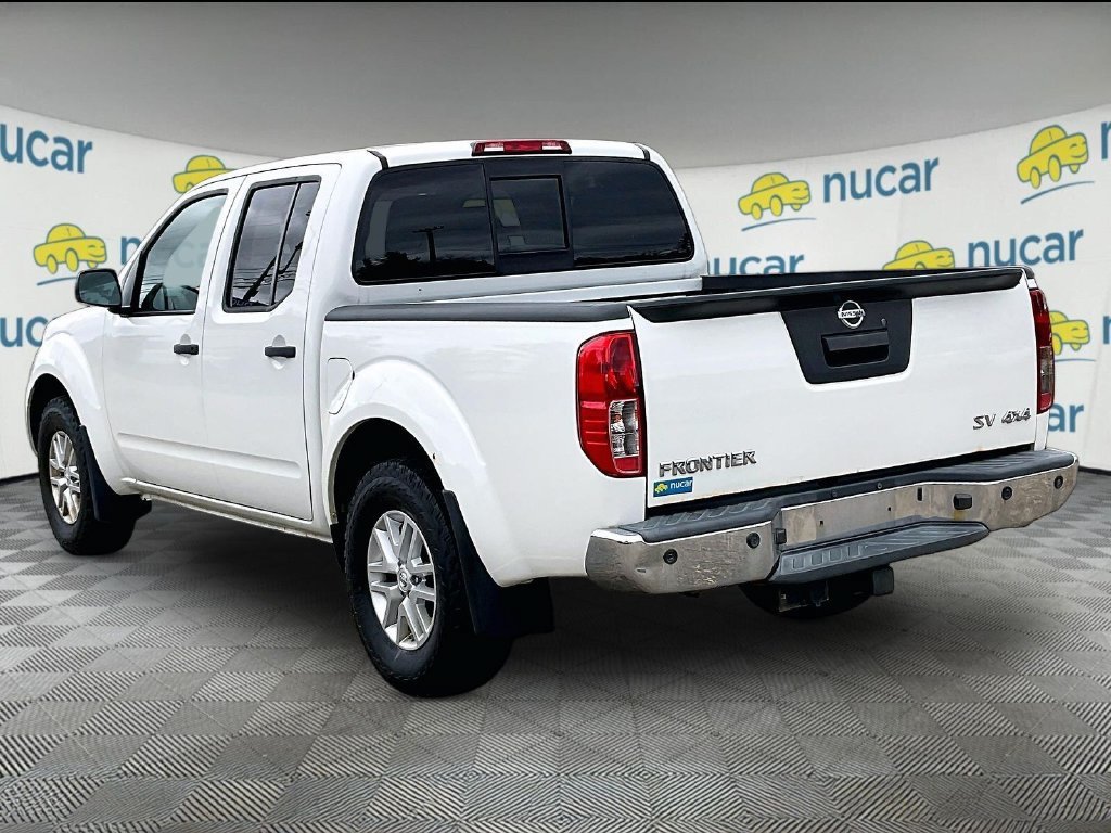 Used 2018 Nissan Frontier SV w/ Value Truck Package AWD/4WD image 4