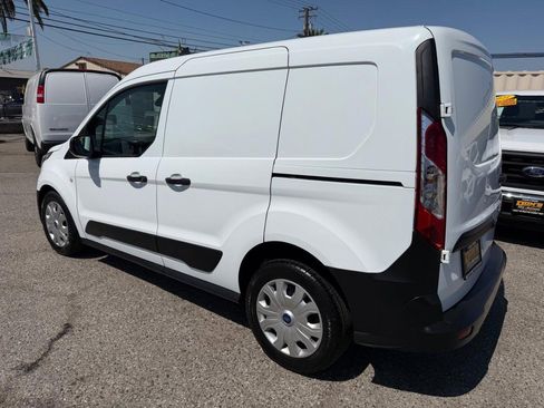 Used 2022 Ford Transit Connect XL FWD image 9
