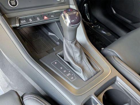 New 2025 Audi Q3 2.0T Premium image 7