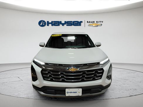 Used 2026 Chevrolet Equinox LT AWD/4WD image 14